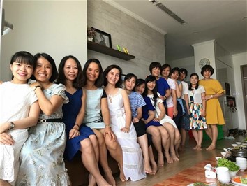 Nữ công Khoa KHTN và khoa NN họp tổng kết cuối năm học 2017-2018