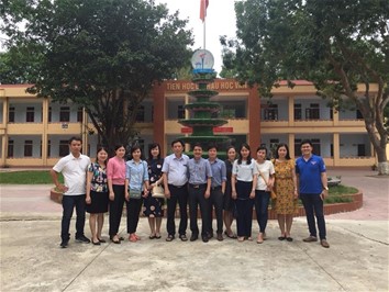 Khoa KHTN đi làm nhiệm vụ coi thi tốt nghiệp THPT quốc gia năm 2018
